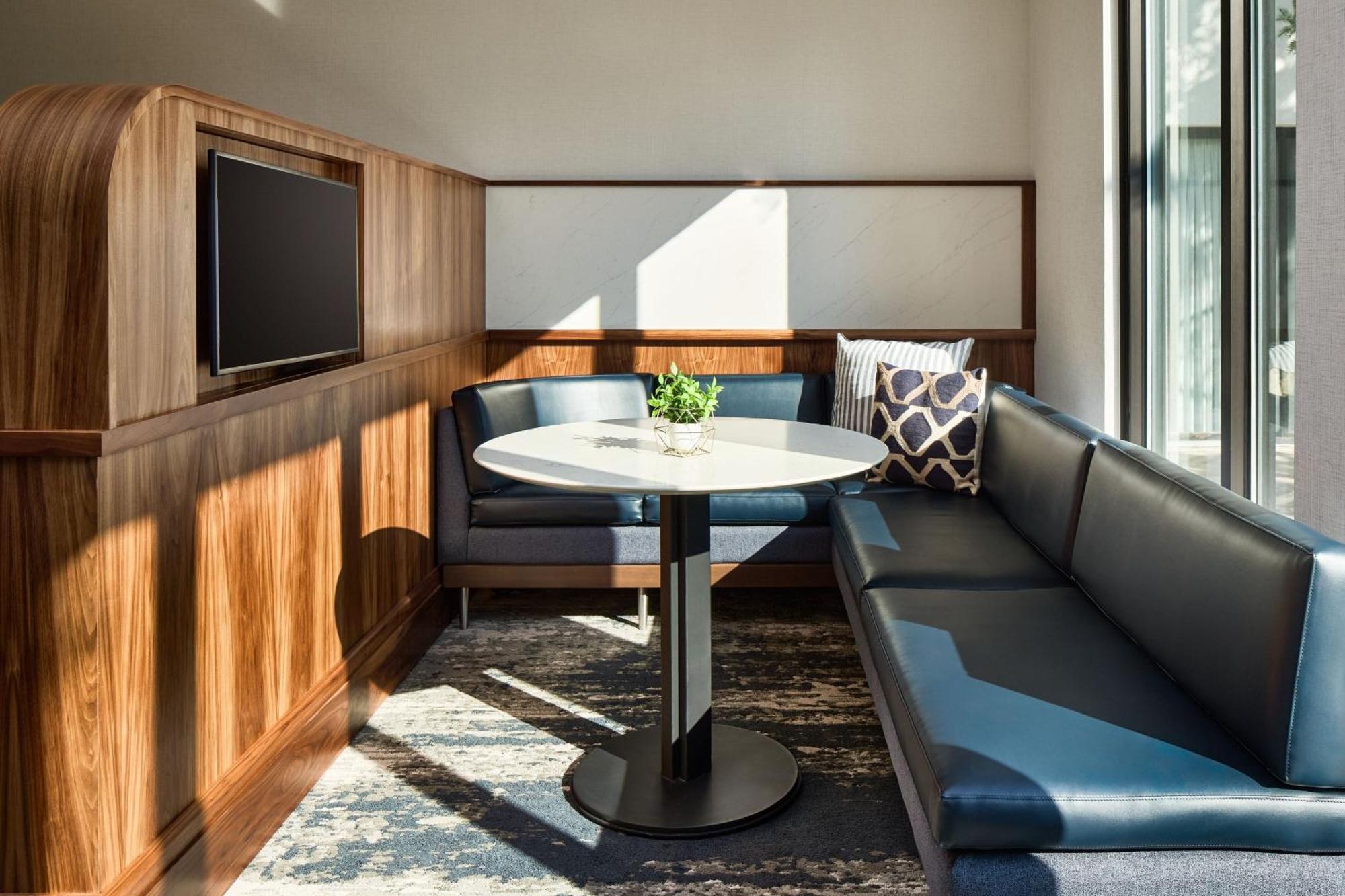 Courtyard By Marriott Fort Collins Exterior foto